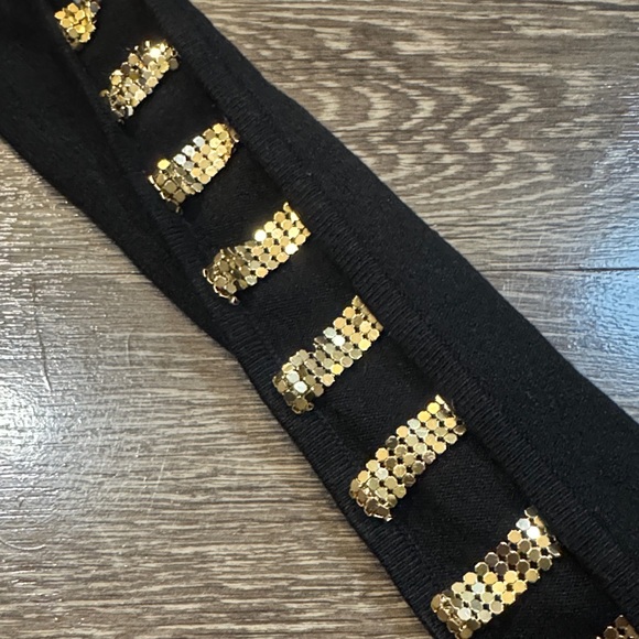 Black Long-Sleeve Knit Top with Gold Stripe Detail - Picture 2 of 5